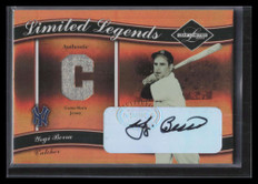 2004 Leaf Limited Legends Material Autographs 24 Yogi Berra Jersey Auto 7/25