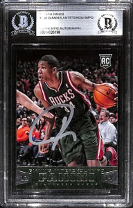2013-14 Hoops 194 Giannis Antetokounmpo RC BAS Beckett Authentic Autograph Auto