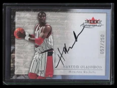 2000-01 Fleer Autographics Silver 56 Hakeem Olajuwon Auto 57/250
