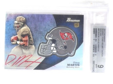 2012 Bowman Rookie Team Helmet Red Ink Doug Martin Autograph rc BGS 9