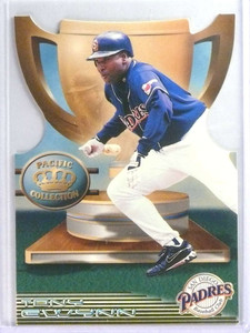 1999 Pacific Crown Collection Cup diecut Tony Gwynn #10