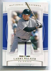 2020 Panini National Treasures Holo Gold 95 Larry Walker Jersey 18/25