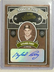 2004 Playoff Absolute Marks Of Fame Gaylord Perry Autograph Auto #D039/100