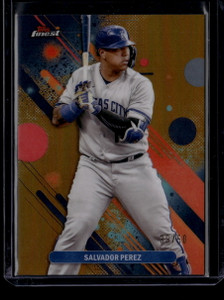 2025 Finest Gold Refractor 77 Salvador Perez 39/50 Common