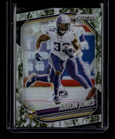 2025 Panini Prizm Prizms Forest Camo Refractor 7 Aaron Jones 4/15