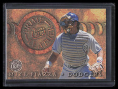 1996 Ultra Prime Leather Gold Medallion 10 Mike Piazza