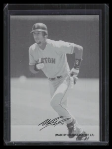 2004 Leaf Exhibits 1947-66 Made Donruss-Playoff Signature 33 Garciaparra 35/66
