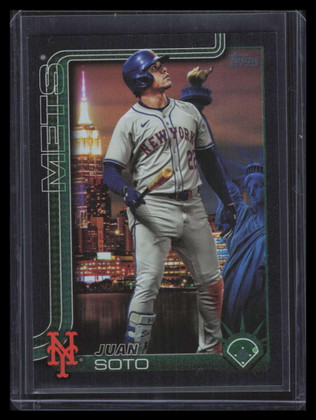 2025 Topps Fanatics Fest Big Apple Black Foil 700 Juan Soto 7/10