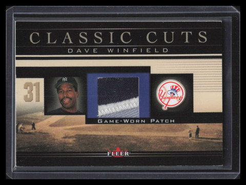 2002 Fleer Classic Cuts Game Used DWP Dave Winfield Patch /25 138041