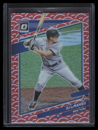 2021 Donruss Optic Photon Refractor 145 DJ LeMahieu
