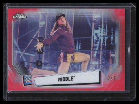 2021 Topps Chrome WWE Image Variations Red Refractor iv11 Riddle 2/5