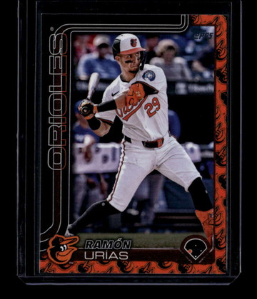 2025 Topps Team Logo Color Border 380 Ramon Urias