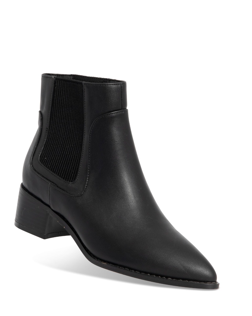 A:List Gomez Boot Black 