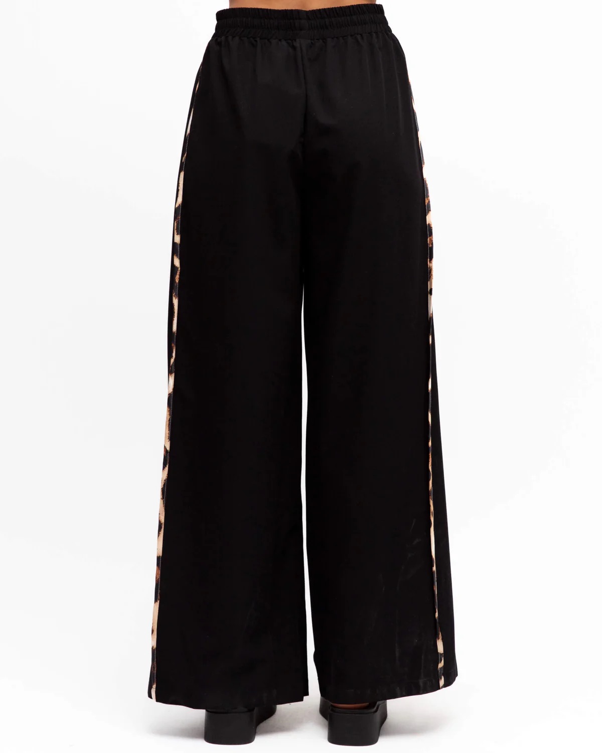 新品★未使用　BANDEL×LEON LONG PANTS V(XL) High-Waisted Belted Wide-Leg Pant | New York & Company