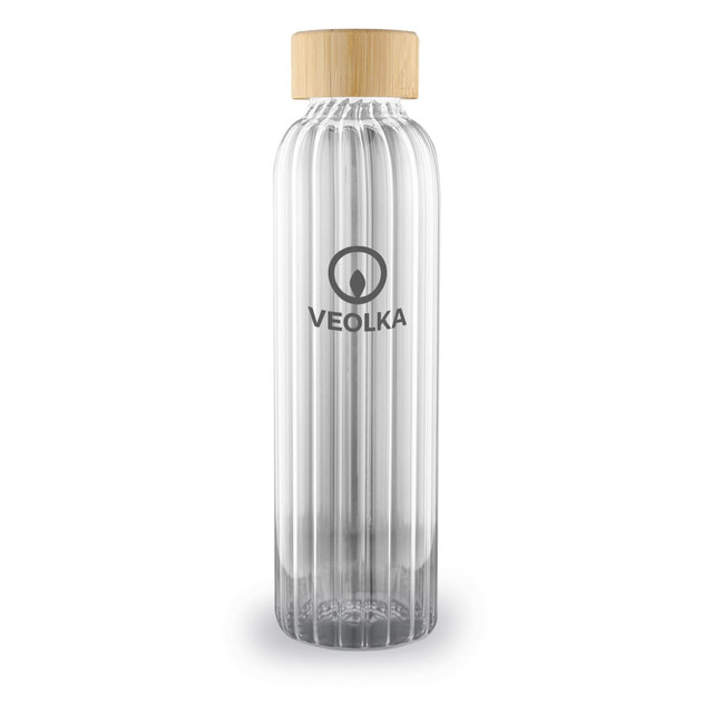 A drink bottle made of clear glass with a ribbed design and a natural wooden lid, featuring a logo.