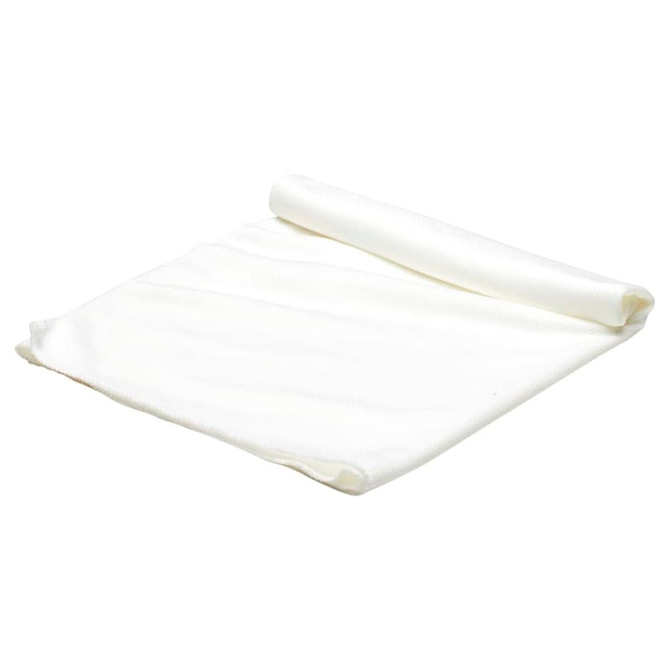 A white cooling towel is rolled neatly, showcasing its soft texture and lightweight design, ideal for outdoor leisure.