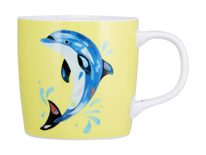 A drink mug in yellow featuring a blue dolphin design, packaged in a gift box. Includes a branding logo.
