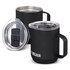 A drink bottle in matte black with a clear lid, featuring a handle and a logo. Two mugs are displayed.