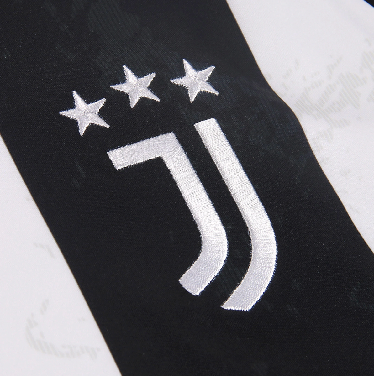 Juventus 24/25 Kid's Home Shirt and Shorts