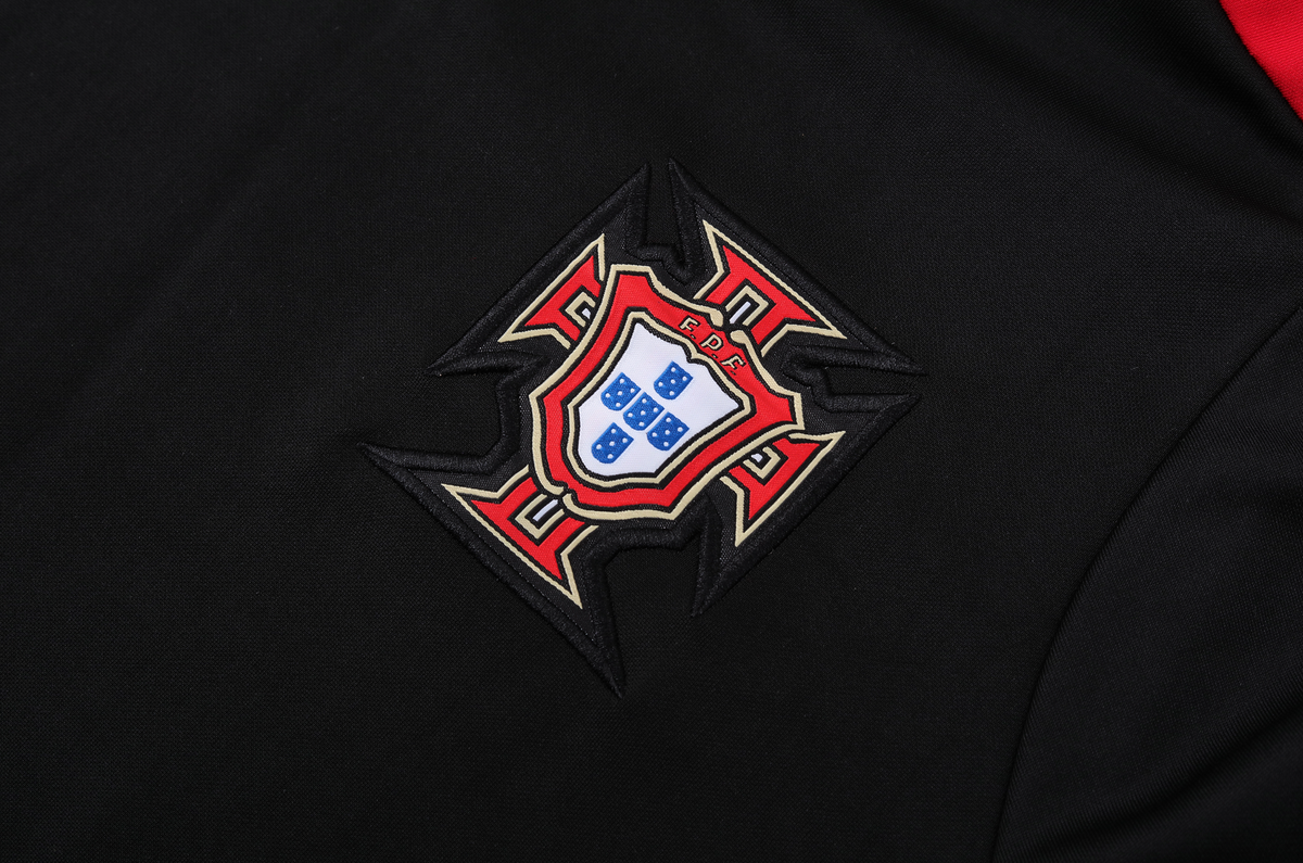 Portugal 24/25 Men's Black Hoodie Tracksuit