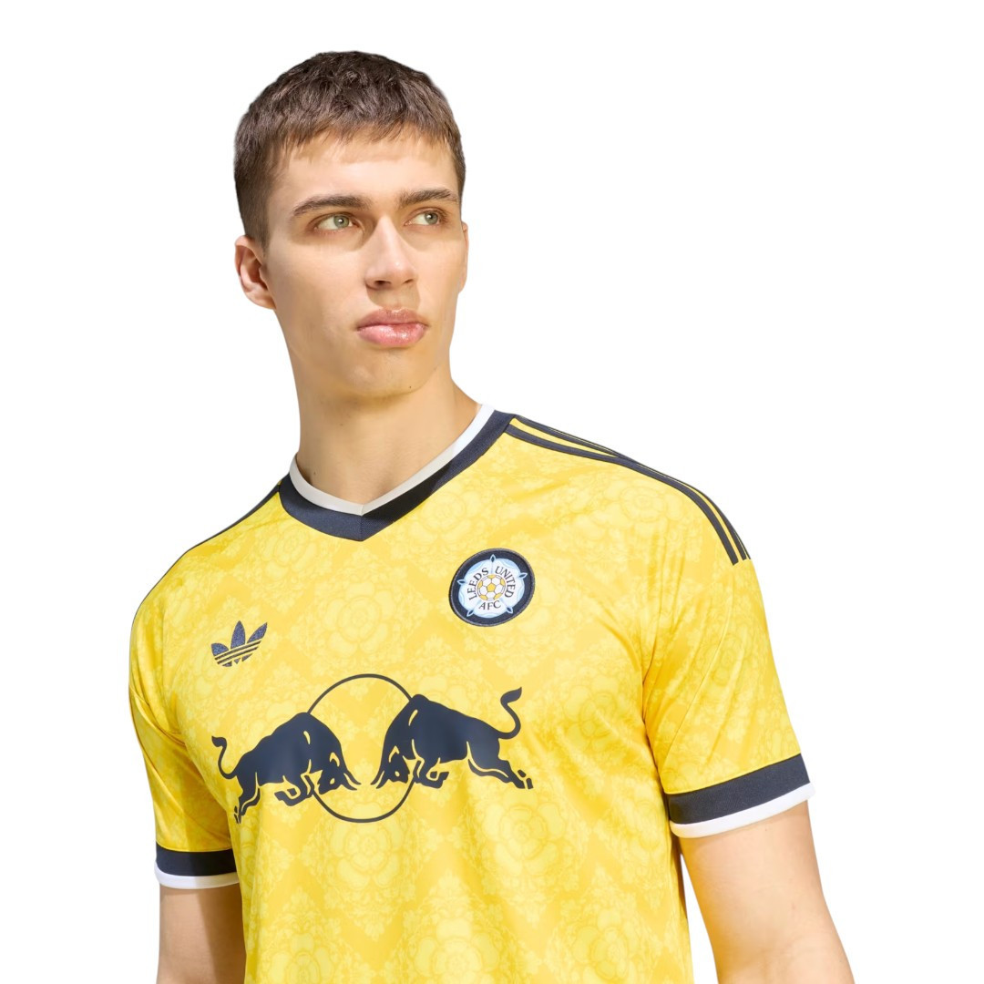 Leeds United 26/27 Stadium Men's Away Shirt