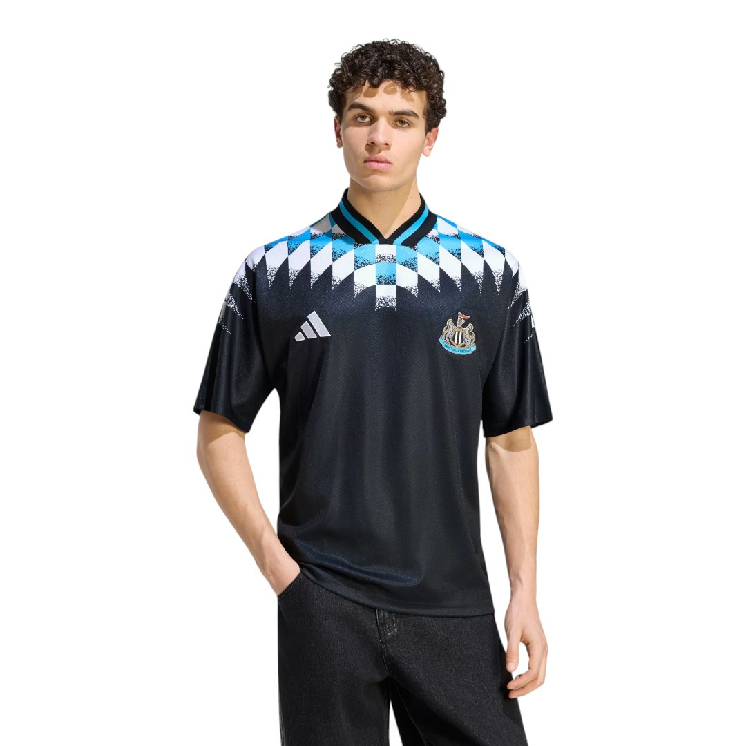 Newcastle United 26/27 Stadium Men's Black Shirt