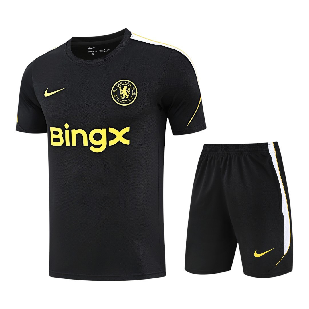 Chelsea 26/27 Men's Black Strike Training Shirt