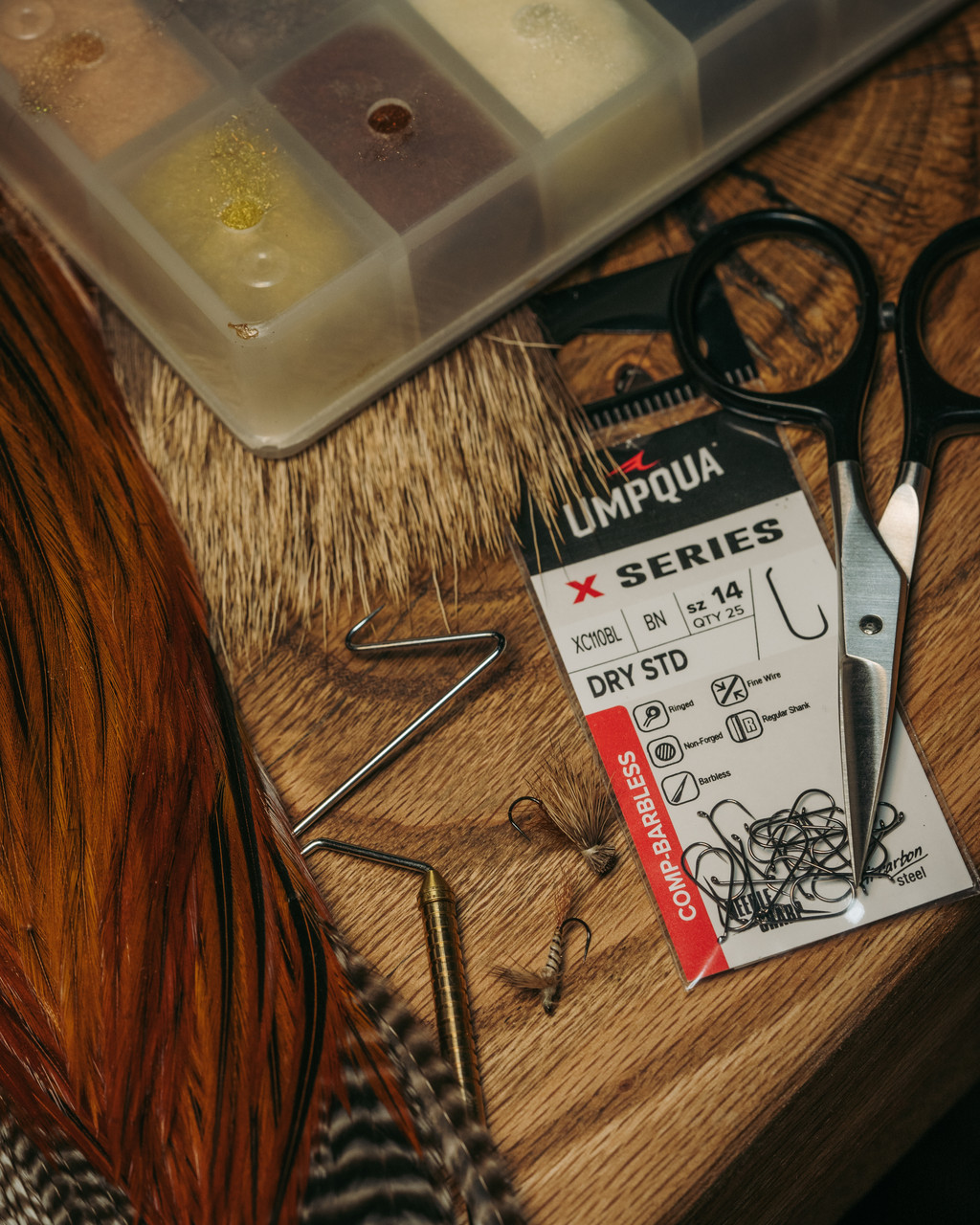 Umpqua CDC X-Select Feathers 他多数 XC240 BL-BN - Umpqua Feather Merchants