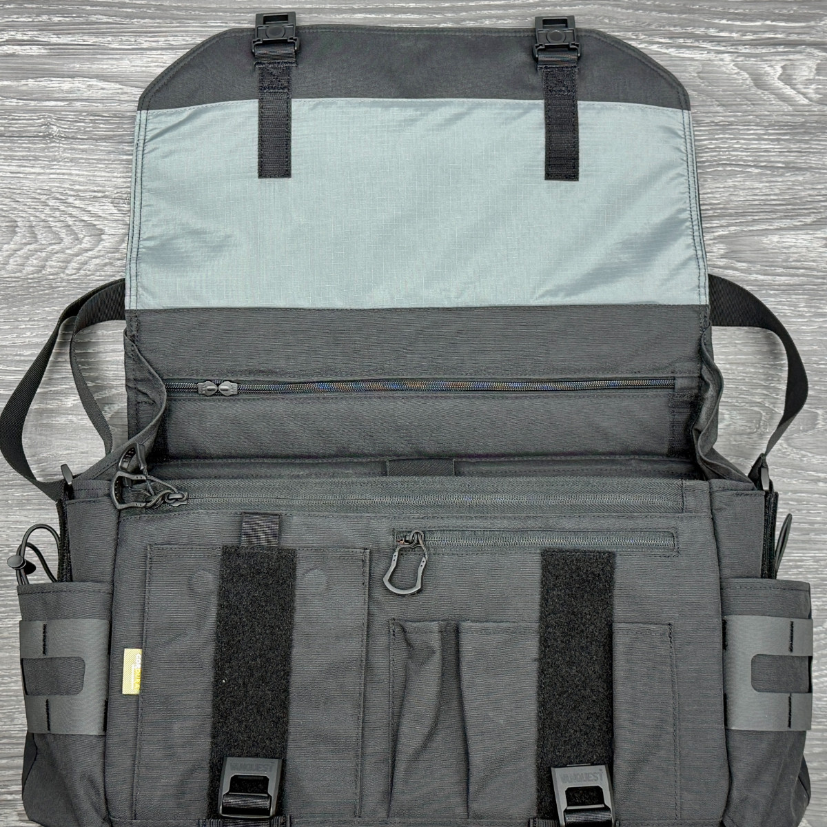 ENVOY-17 (Gen-5) Messenger Bag - Vanquest Gear
