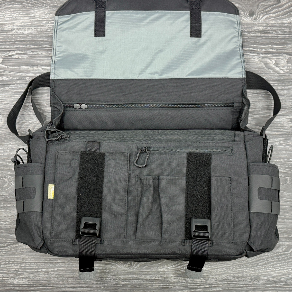 ENVOY-17 (Gen-5) Messenger Bag - Vanquest Gear