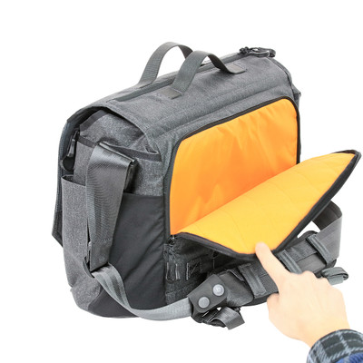 GOFER-12 Messenger Bag