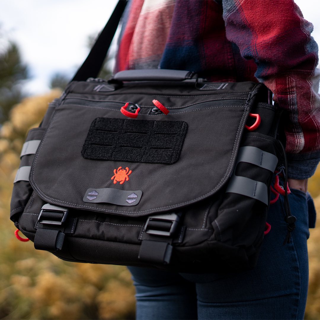 vanquest messenger bag