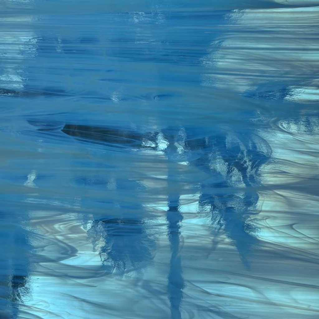 Sky Blue & White Wispy (OGT-833-91S)