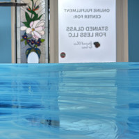 Sky Blue & White Wispy (OGT-833-91S)