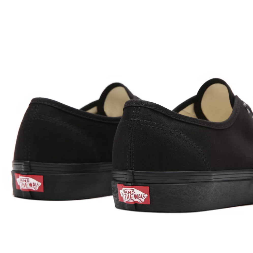Vans Authentic all black canvas