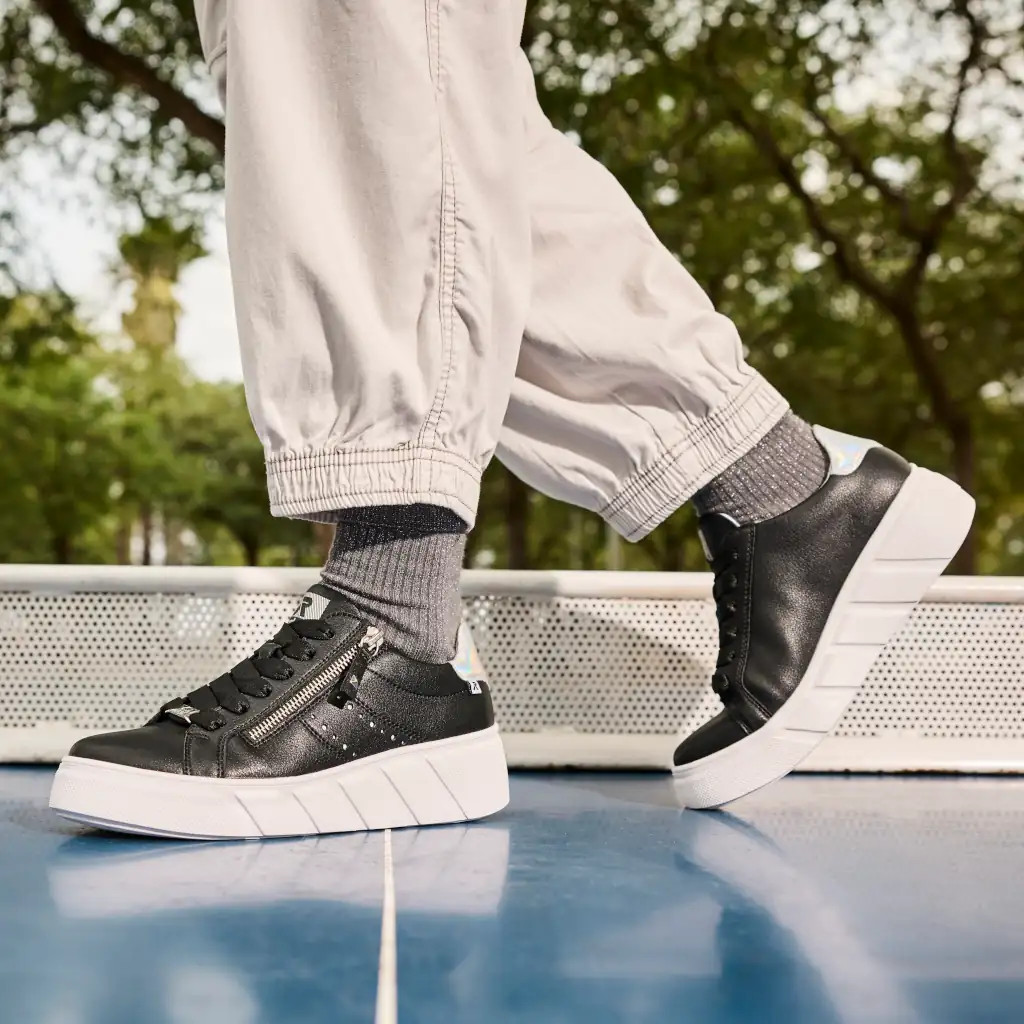 Damen Sneaker Schwarze Vans Plateau Michael Kors Low Sneaker