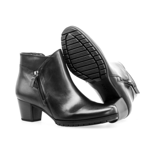 Gabor 76.603.57 Black Wide Fit Block Heel Ankle Boot | newshoes.ie
