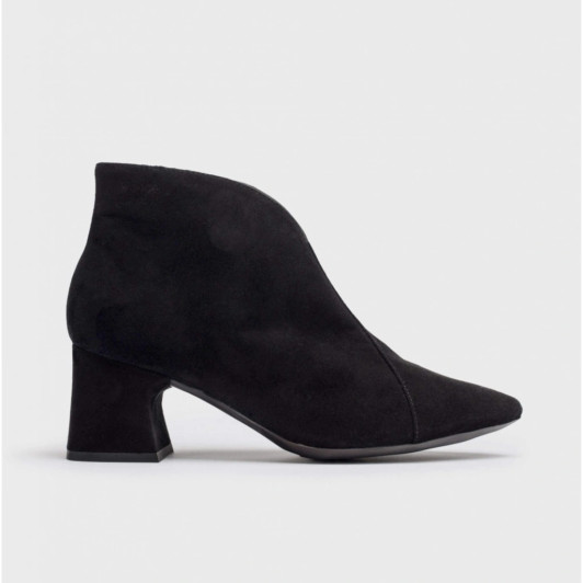 Wonders Eliot I-9013 Soft Black Suede Block Heel Ankle Boot newshoes.ie