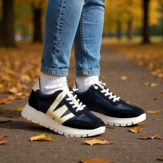 Wonders Odisei 76 Black & Cream Sneaker | newshoes.ie