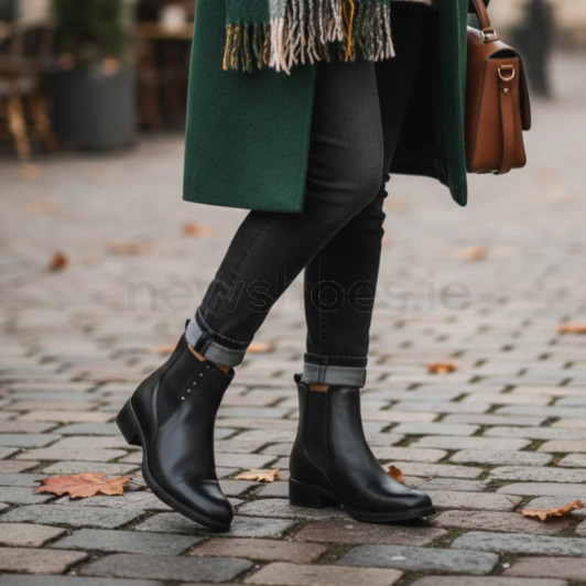 Dubarry Crest 1983-01 Black Chelsea Boot | newshoes.ie