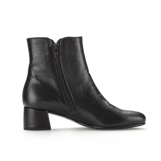 Gabor 75.680.27 Black Leather Block Heel Ankle Boot | newshoes.ie