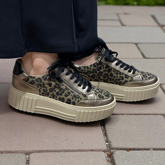 Marco Tozzi 23760-45 4B9 Leopard Print Platform Sneaker | newshoes.ie
