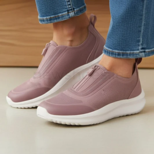 Clarks Solevana Bay 26328410 Dusty Pink Sneaker | newshoes.ie