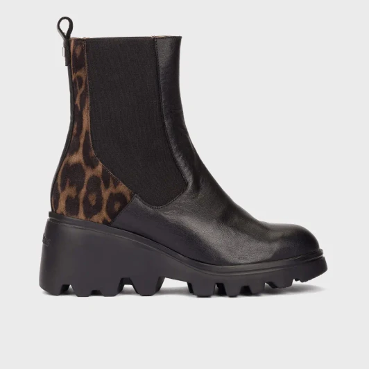 Wonders Toronto 32 G-7032 Black Wedge Leopard Print Heel Chelsea Boot | newshoes.ie