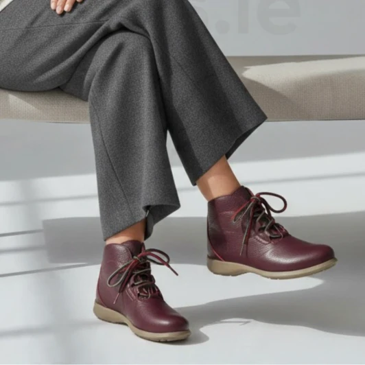 Jose Saenz Rural Bogota 2082- BG Wine Ankle Boot | newshoes.ie