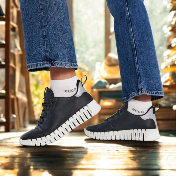 Ecco Gruuv 218203-60719 Black Ladies Dual Fit Sneaker | Ecco Ecco Gruuv 218203-60719 Black Ladies Dual Fit Sneaker | Ecco