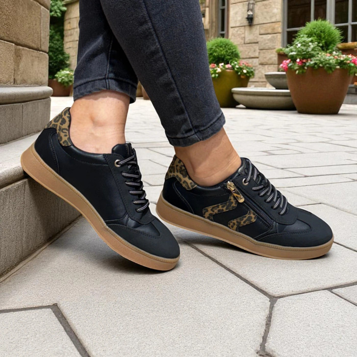 Marco Tozzi 23739-44 Black & Leopard Print Sneaker