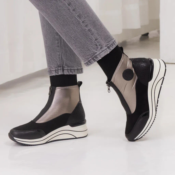 Remonte D0T78-03 Black & Metalic Grey Comfort Fit Ankle Boot | newshoes.ie