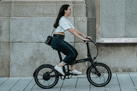 Stylish and Enjoyable Ride with Carbo-X Electric Bike