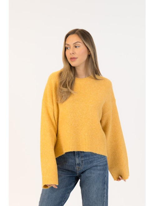 Lyla & Luxe Gold Eva Crewneck